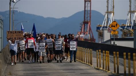 Business groups ask government for labour changes after end of B.C. port dispute
